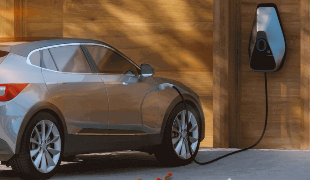 how much does it cost to charge an electric car at home
